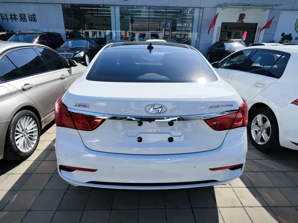 Hyundai Mistra — миниатюра 15