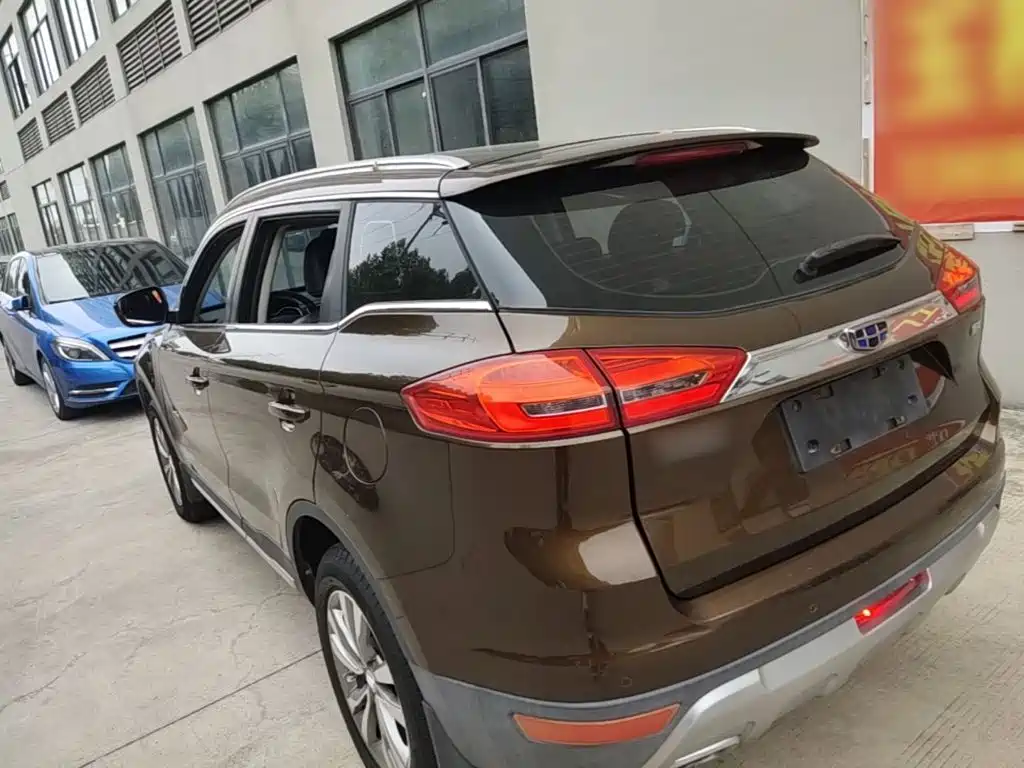 Geely Boyue — миниатюра 5