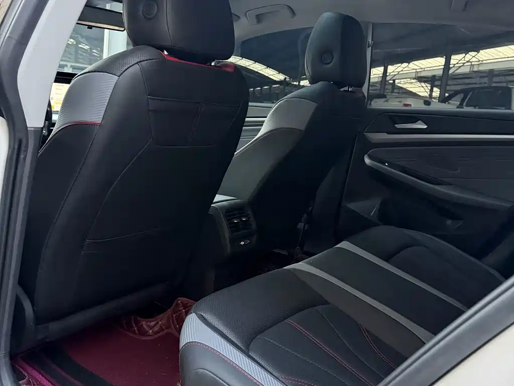 Volkswagen Lamando — миниатюра 8