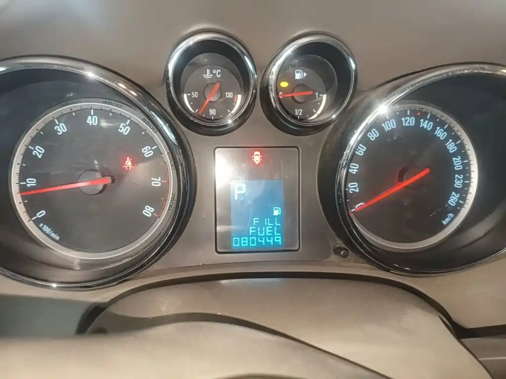 Buick Excelle — миниатюра 12