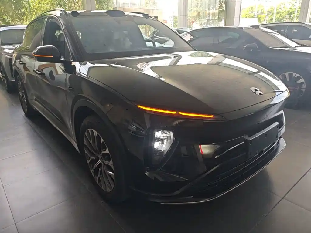 NIO ES6 — миниатюра 4