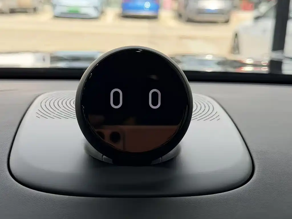 NIO ES8 — миниатюра 14