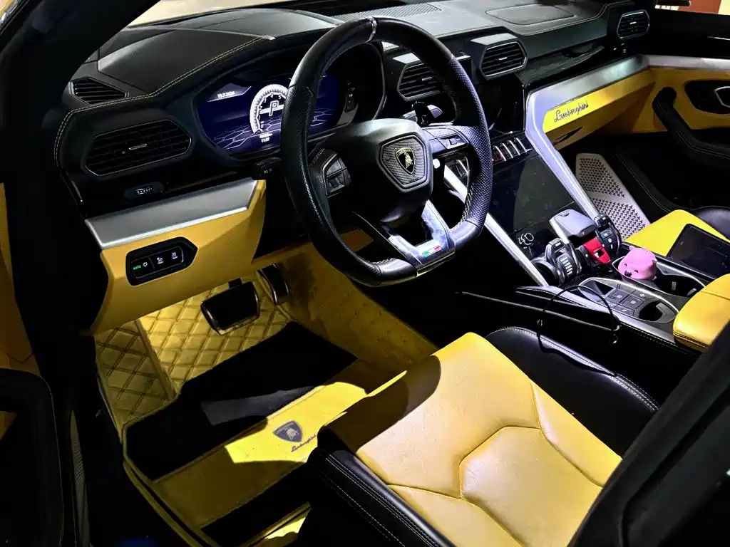 Lamborghini Urus — миниатюра 5