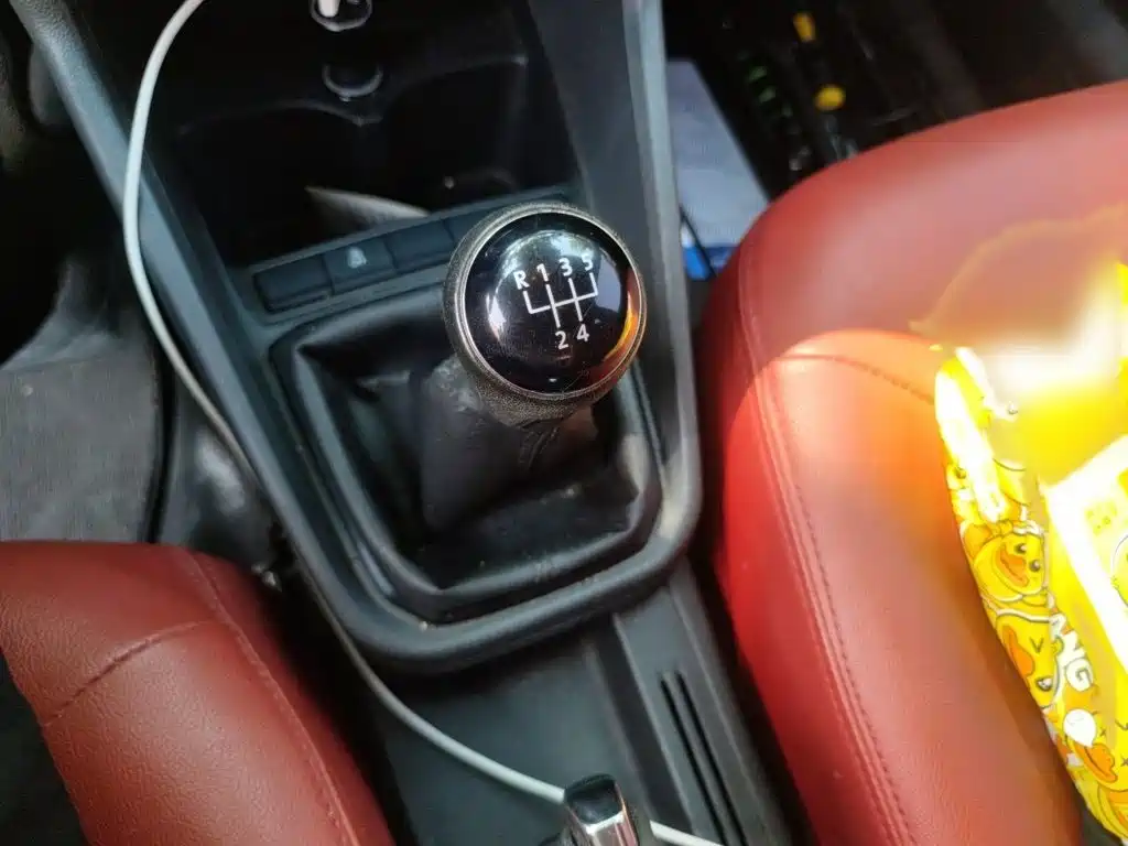 Volkswagen Santana — миниатюра 7