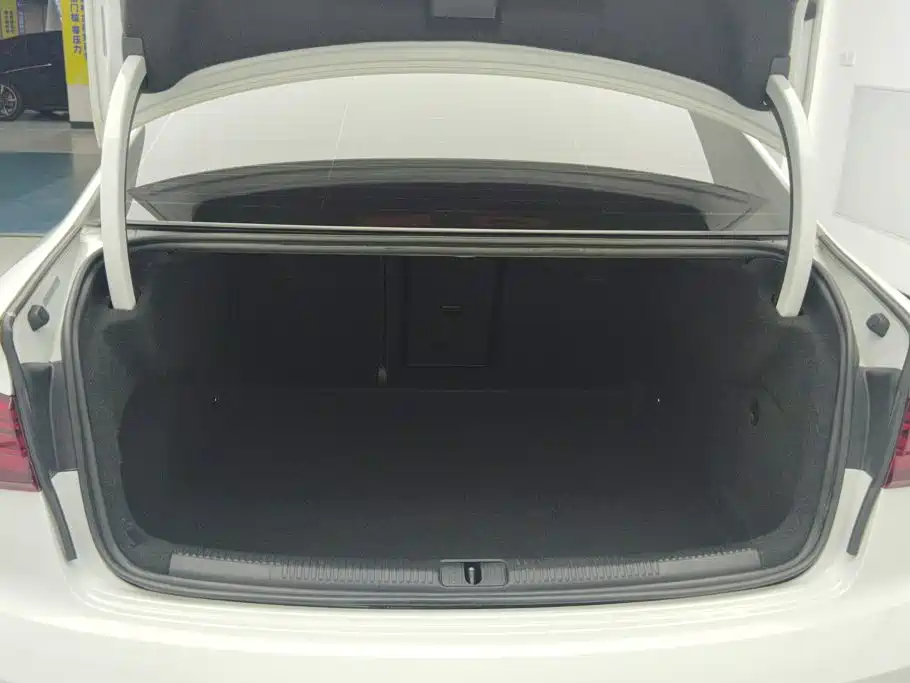 Audi A3 — миниатюра 4
