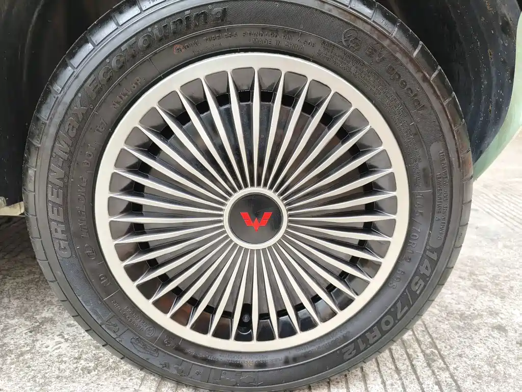 Wuling MINIEV — миниатюра 12