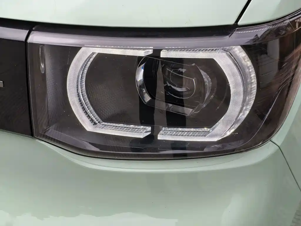 Wuling MINIEV — миниатюра 15
