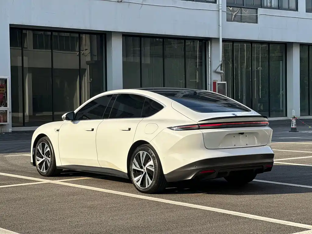 NIO ET5 — миниатюра 7