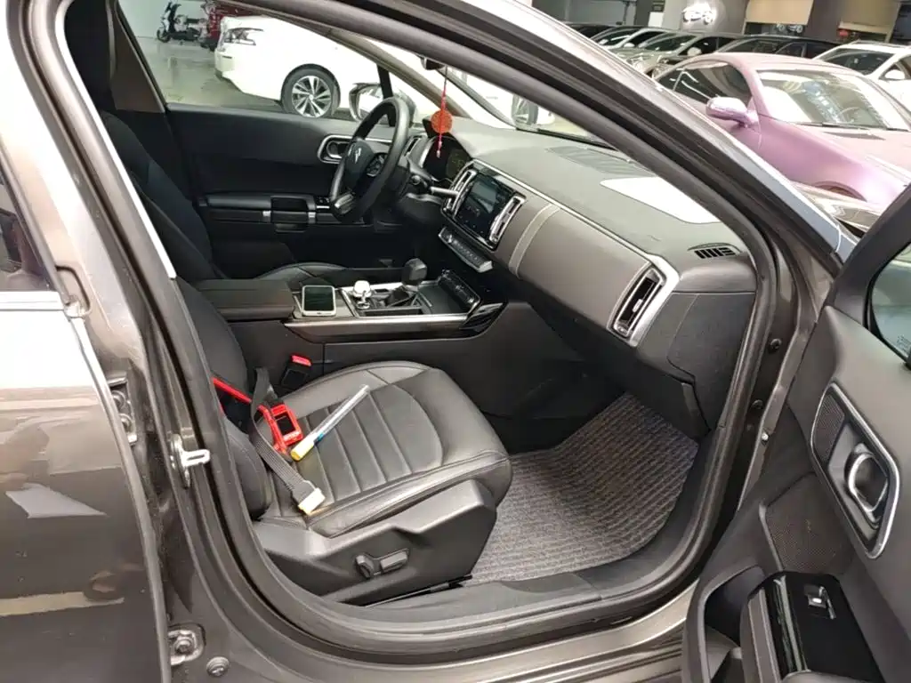 Citroen C6 — миниатюра 25