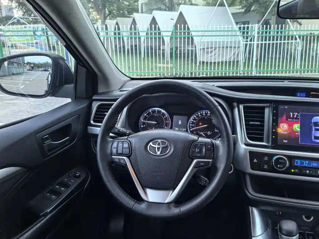 Toyota Highlander — миниатюра 15