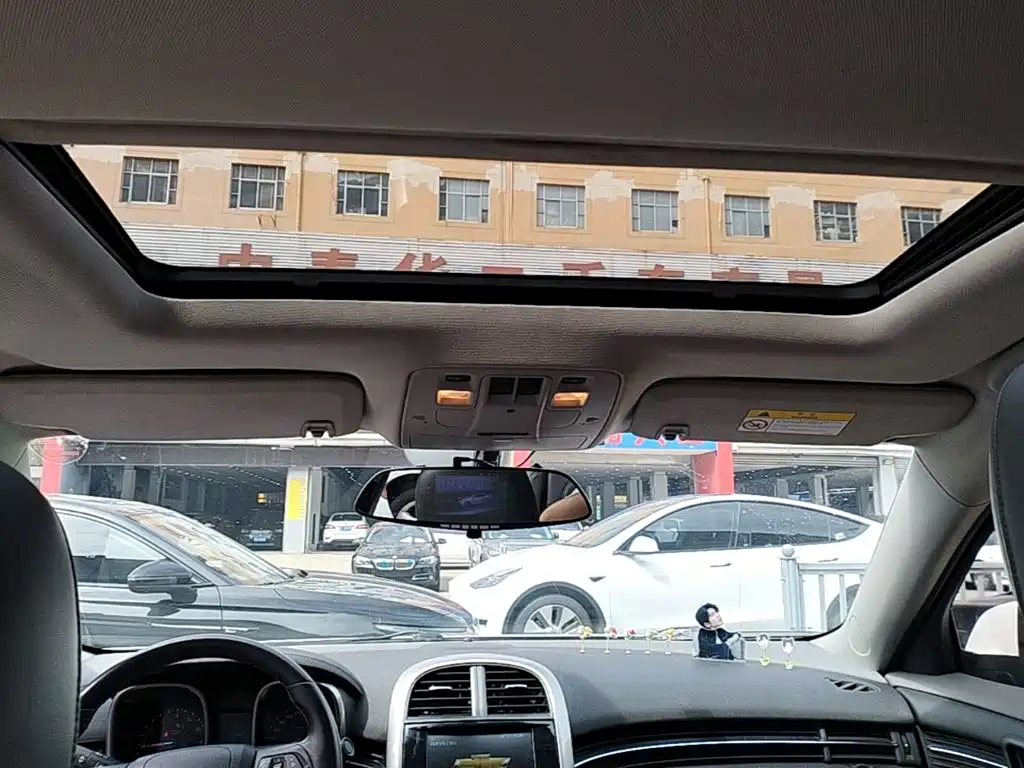 Chevrolet Malibu — миниатюра 18