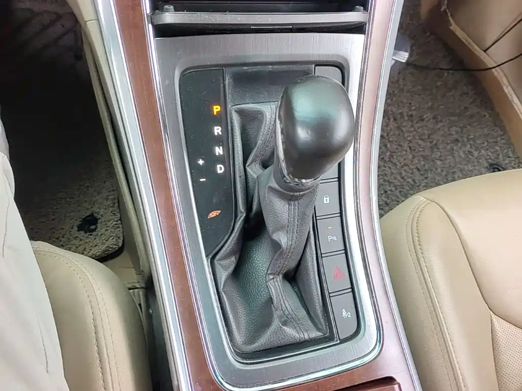 Roewe 950 — миниатюра 19