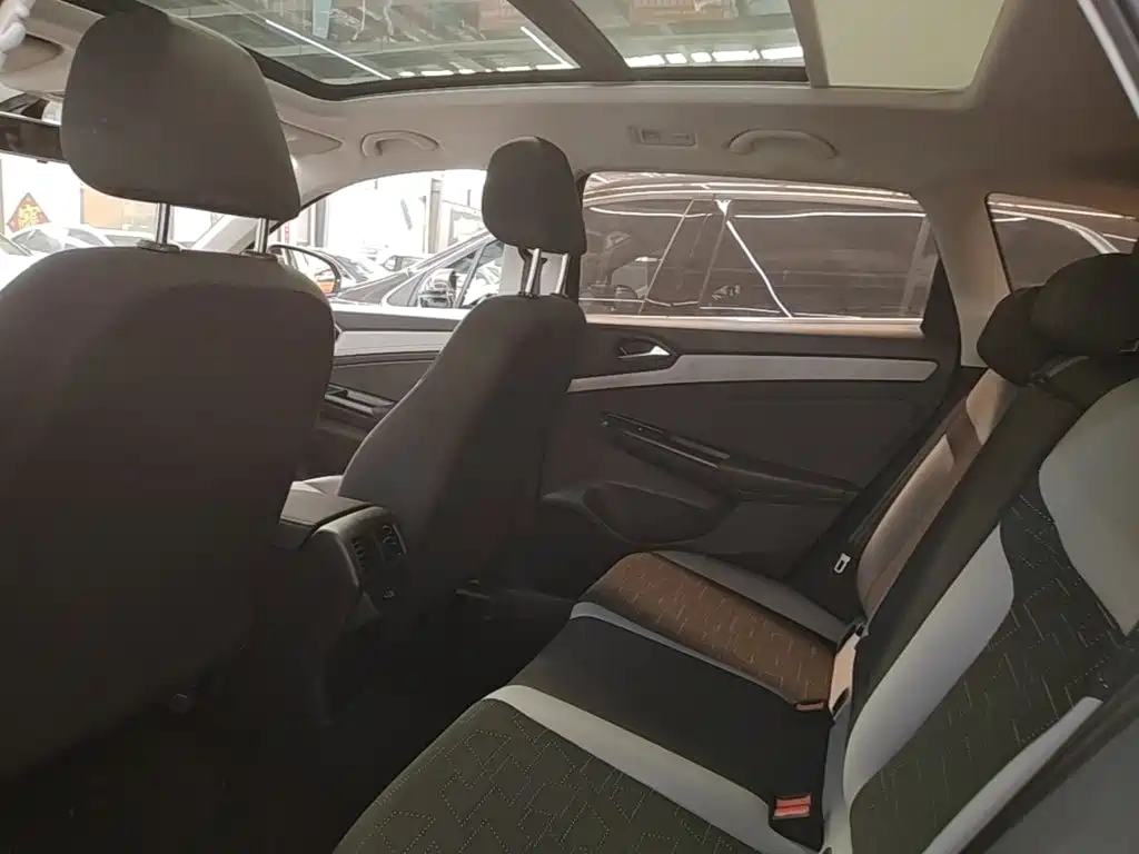 Jetta VS7 — миниатюра 17