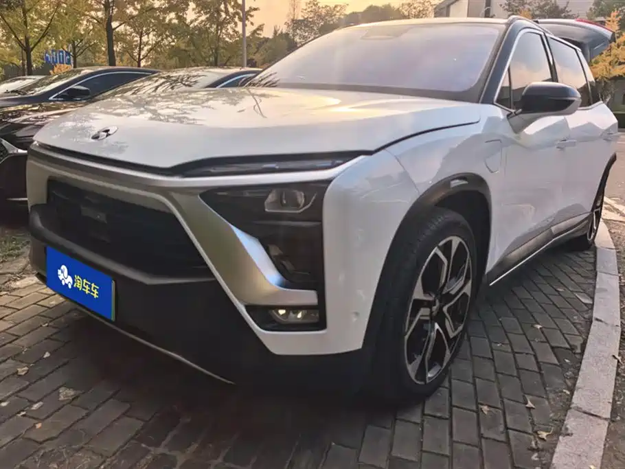 NIO NIO ES8