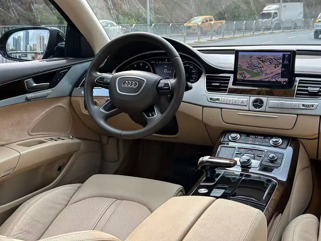 Audi A8 — миниатюра 9