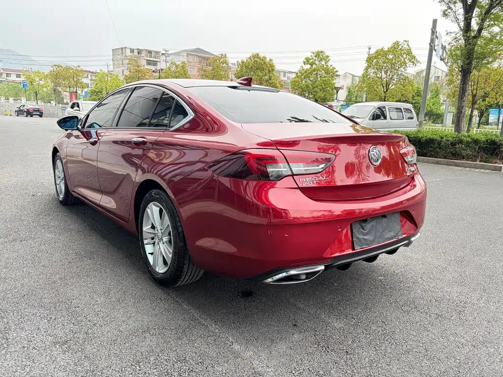 Buick Regal — миниатюра 7