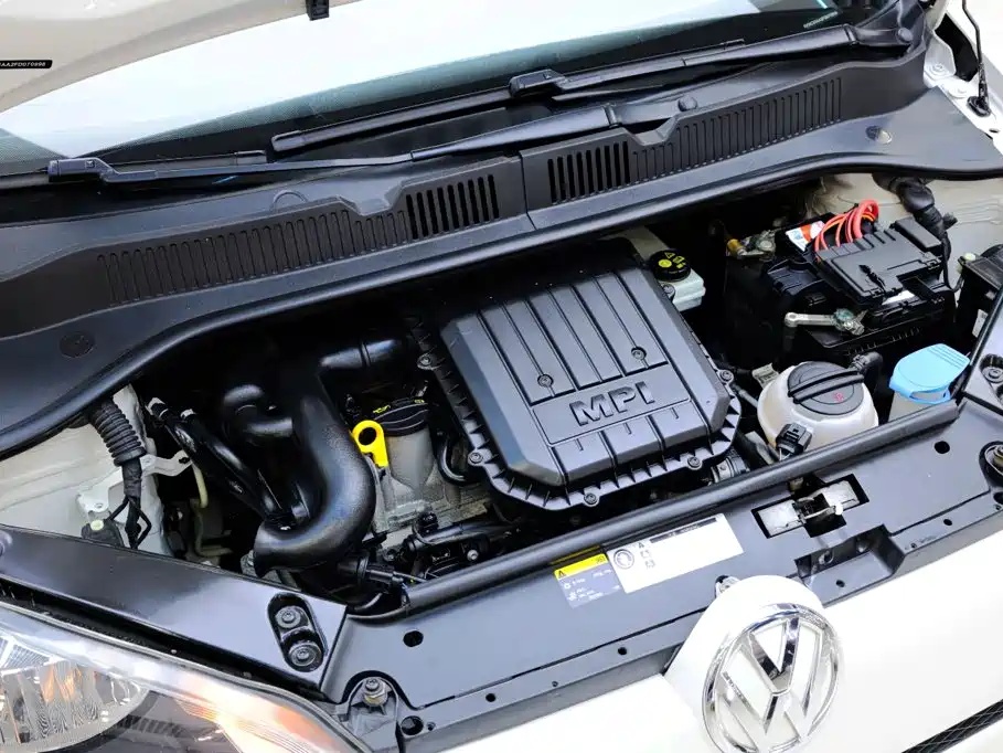 Volkswagen up! — миниатюра 32