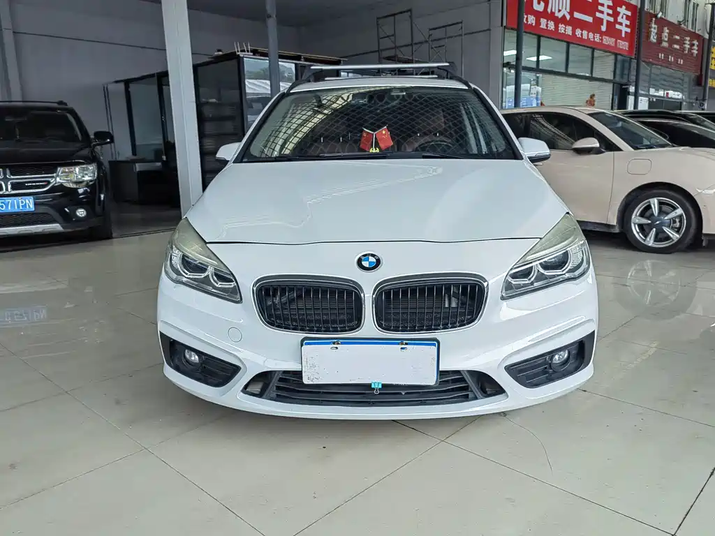 BMW 2 Series Gran Tourer — миниатюра 2