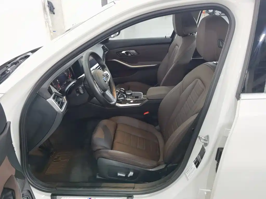 BMW 3 Series — миниатюра 10