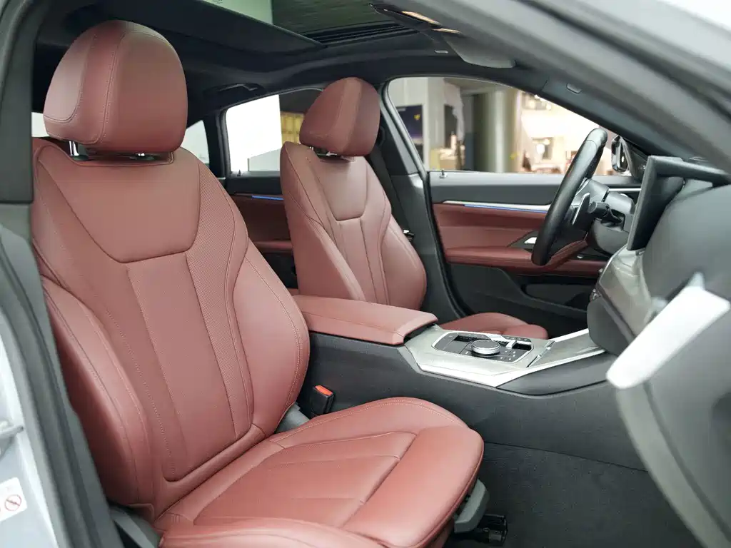 BMW 4 Series — миниатюра 7