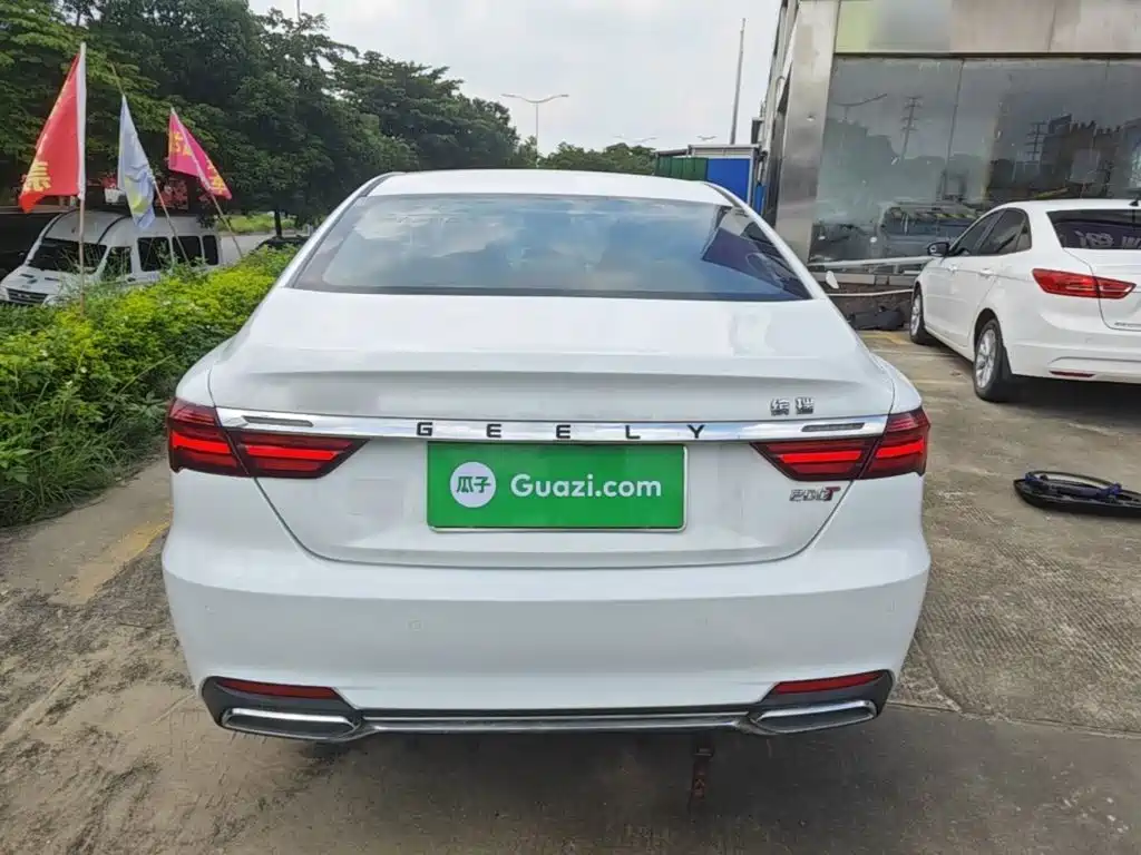 Geely Binrui — миниатюра 6