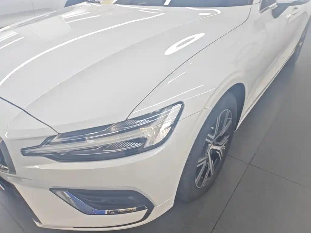 Volvo S60 — миниатюра 24