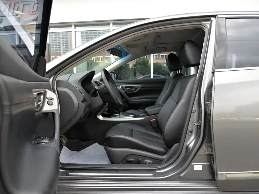 Nissan Teana — миниатюра 4