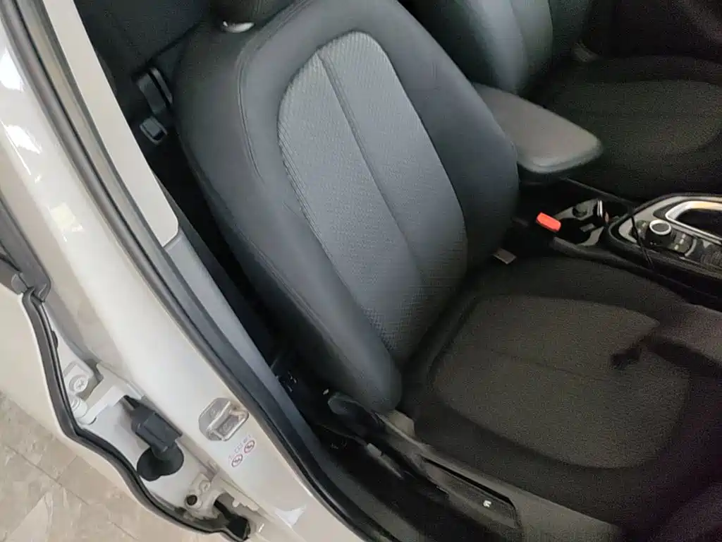 BMW 2 Series Active Tourer — миниатюра 25