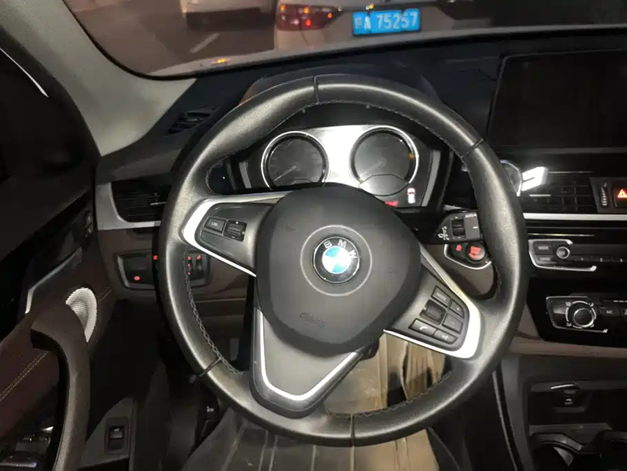 BMW X1 — миниатюра 15