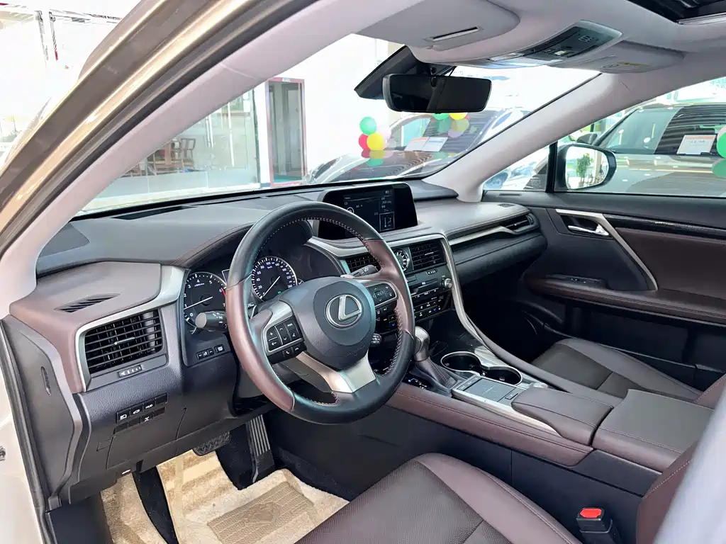 Lexus RX — миниатюра 7