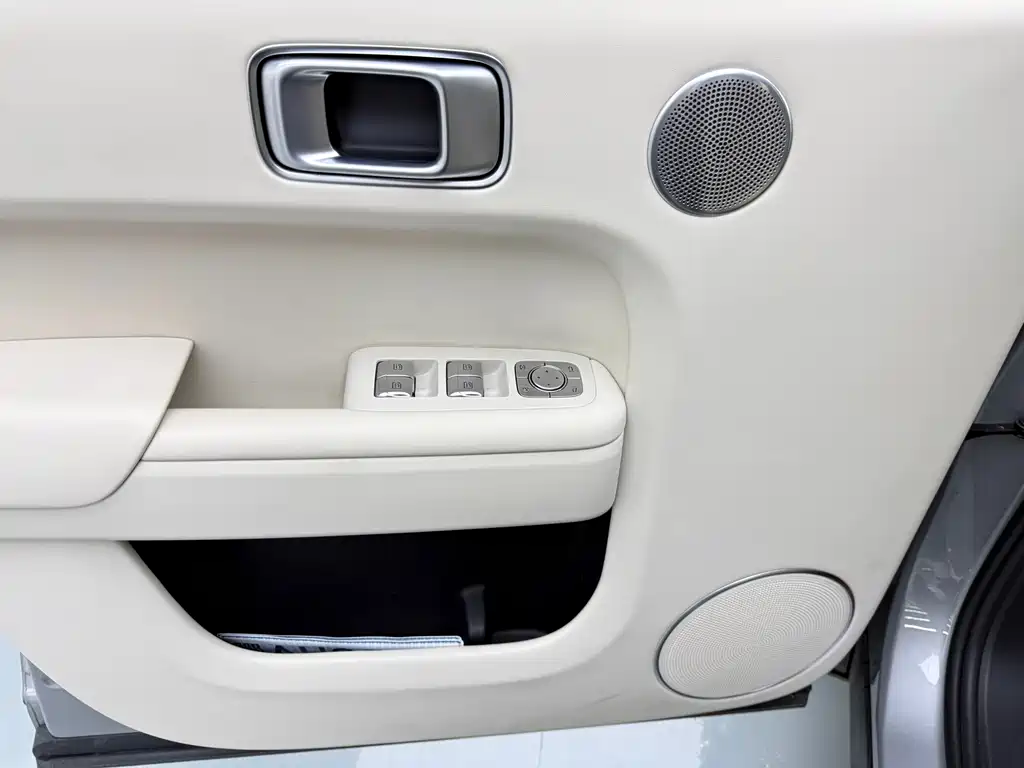 Li Auto Li L8 — миниатюра 8