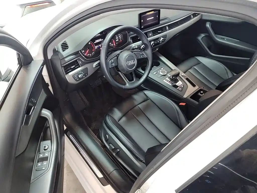 Audi A4L — миниатюра 16