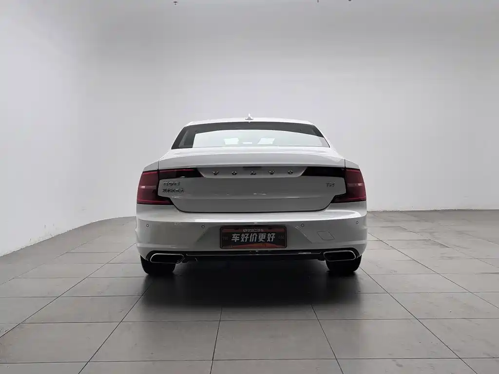 Volvo S90 — миниатюра 4