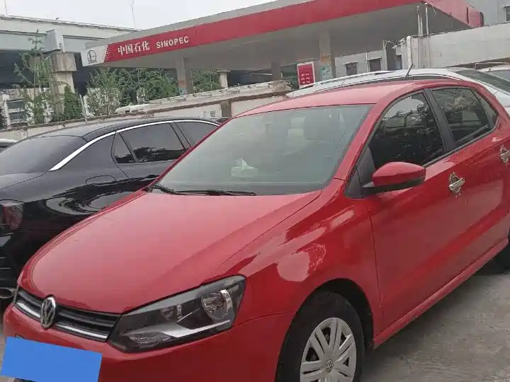 Купить Volkswagen Polo