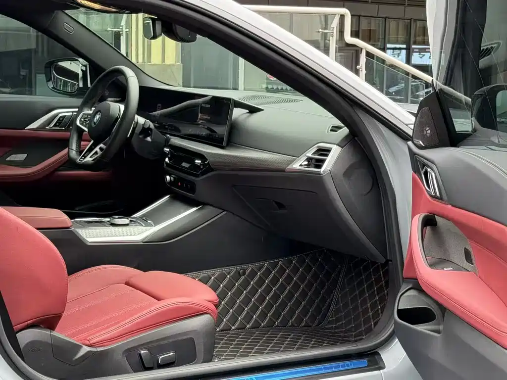 BMW 4 Series — миниатюра 6