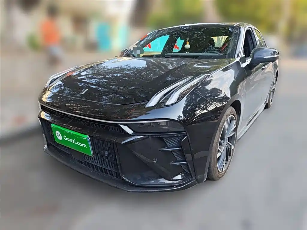 Купить Lynk & Co 03