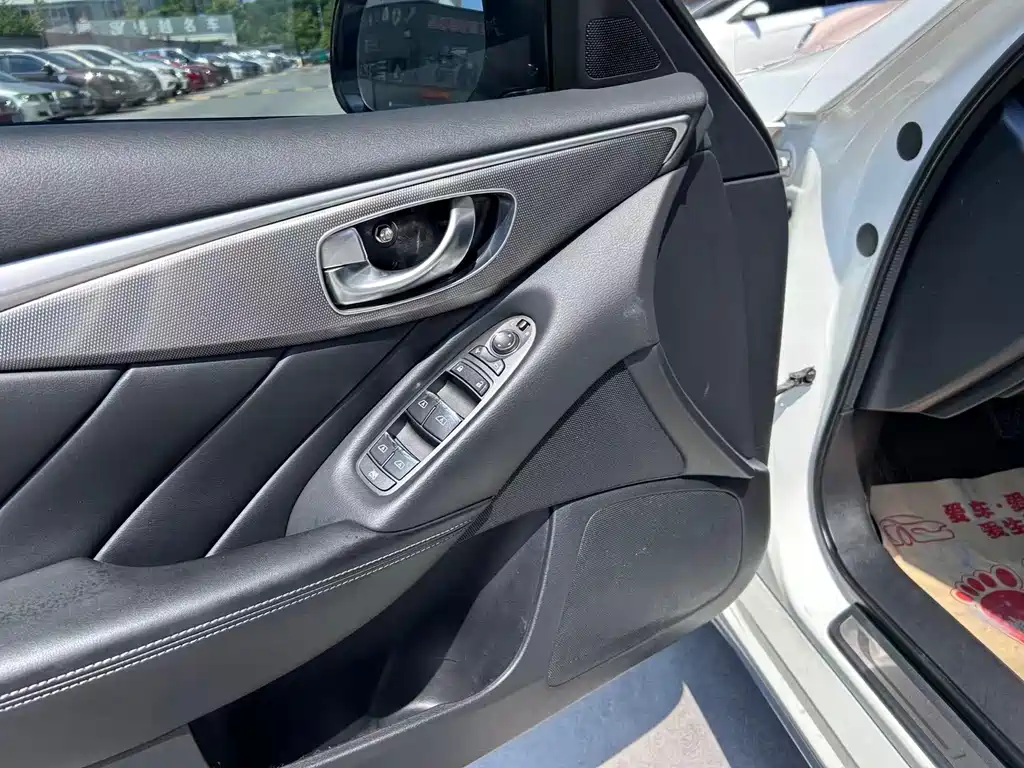 Infiniti Q50L — миниатюра 8