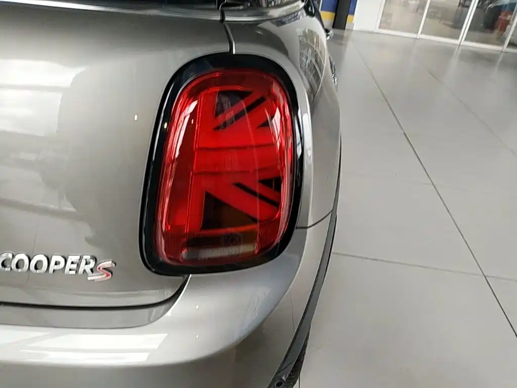 MINI Mini — миниатюра 8