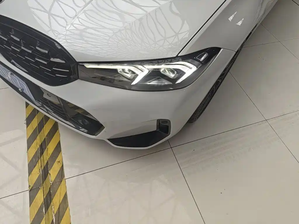 BMW 3 Series — миниатюра 18