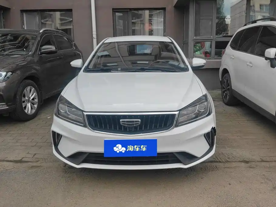 Geely Emgrand — миниатюра 2