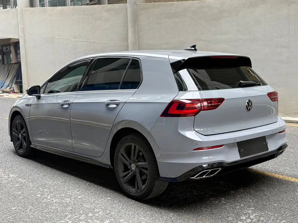 Volkswagen Golf — миниатюра 6