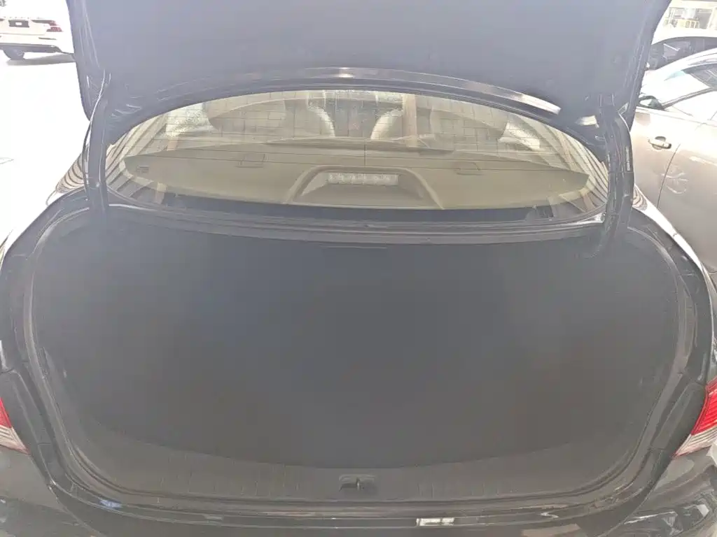 Nissan Sylphy — миниатюра 19