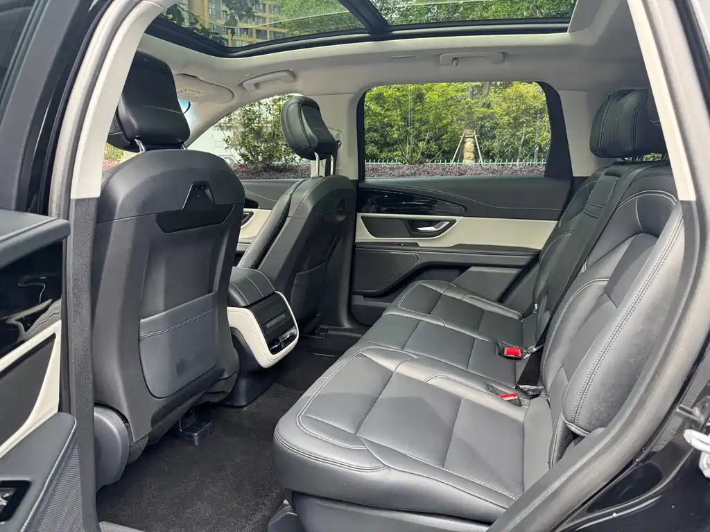 Lincoln Nautilus 2023 2.0T