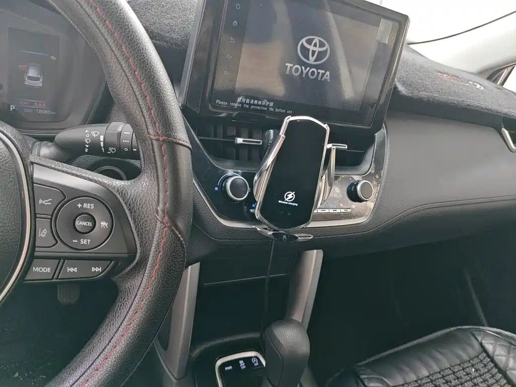Toyota Frontlander — миниатюра 9