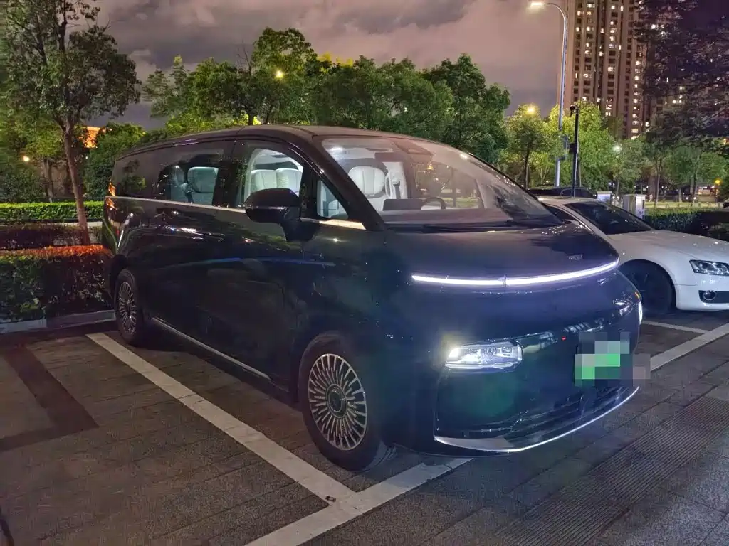 Galaxy Yizhen L380 — миниатюра 2