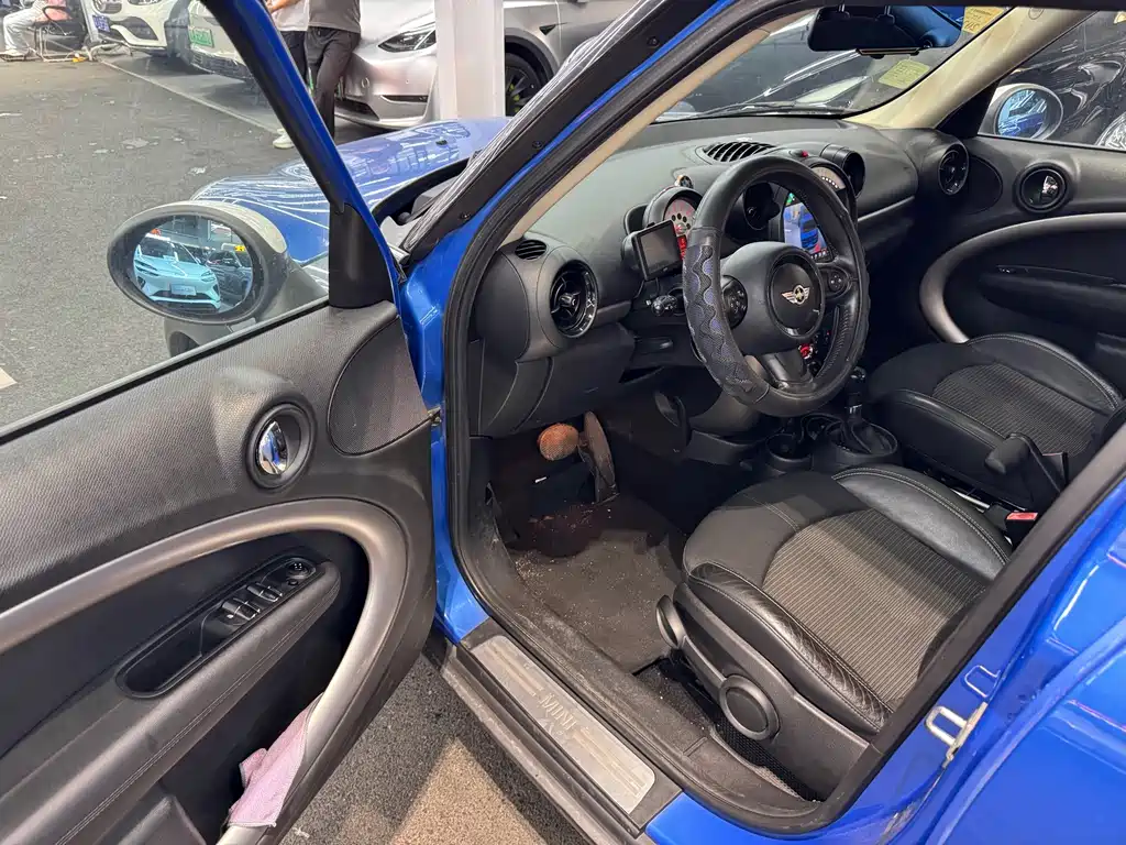 MINI Mini Countryman — миниатюра 8