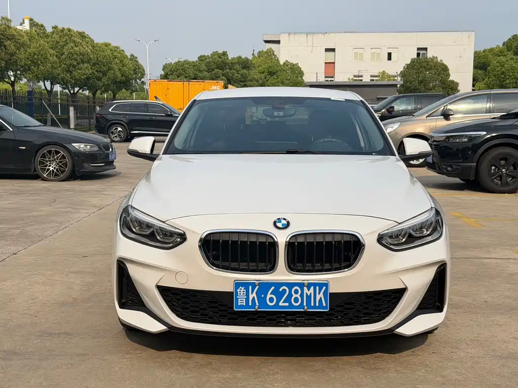 BMW 1 Series 2022
