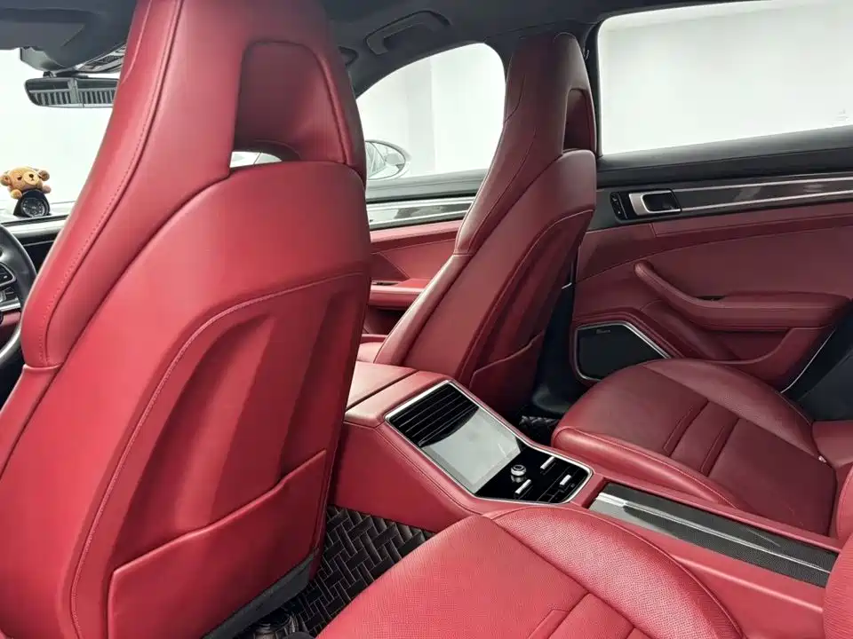 Porsche Panamera — миниатюра 6