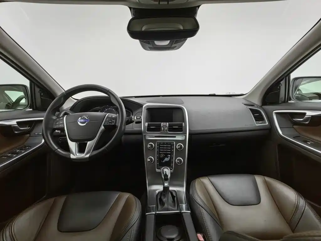 Volvo XC60 — миниатюра 5