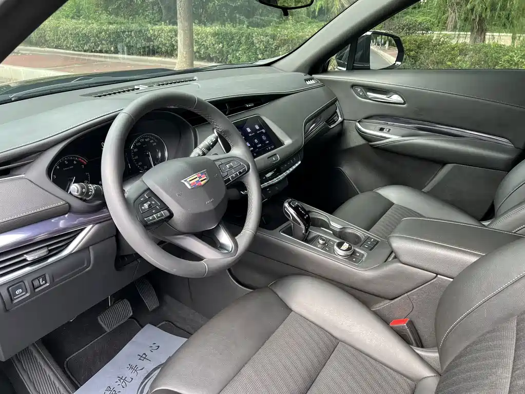 Cadillac XT4 — миниатюра 4